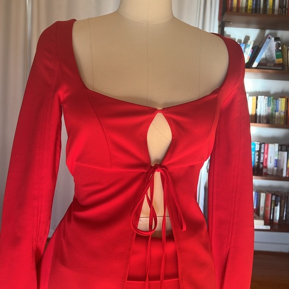 Red Skirt Set - Picture 3 of 3